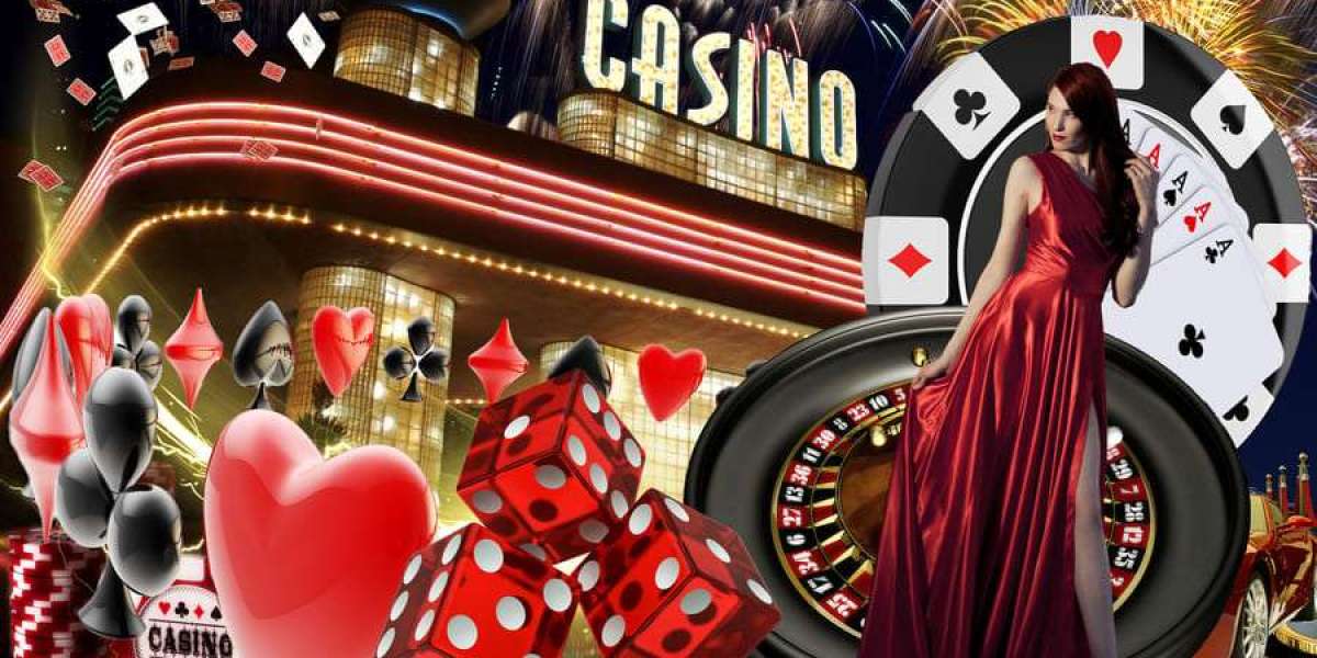 Spin to Win: Navigating the Glitz and Glamour of Slot Site Entertainment