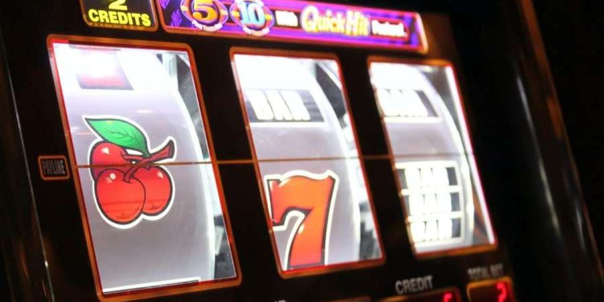 Mastering the Art of Playing Online Slots