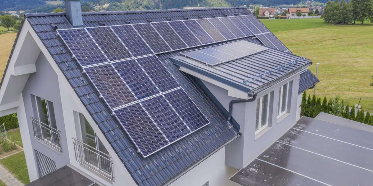 What You Need to Know About Solar Panel Maintenance from Lahore Experts