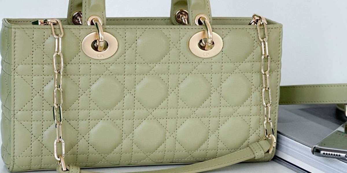 Dior Handbags Sale The Latest Selections