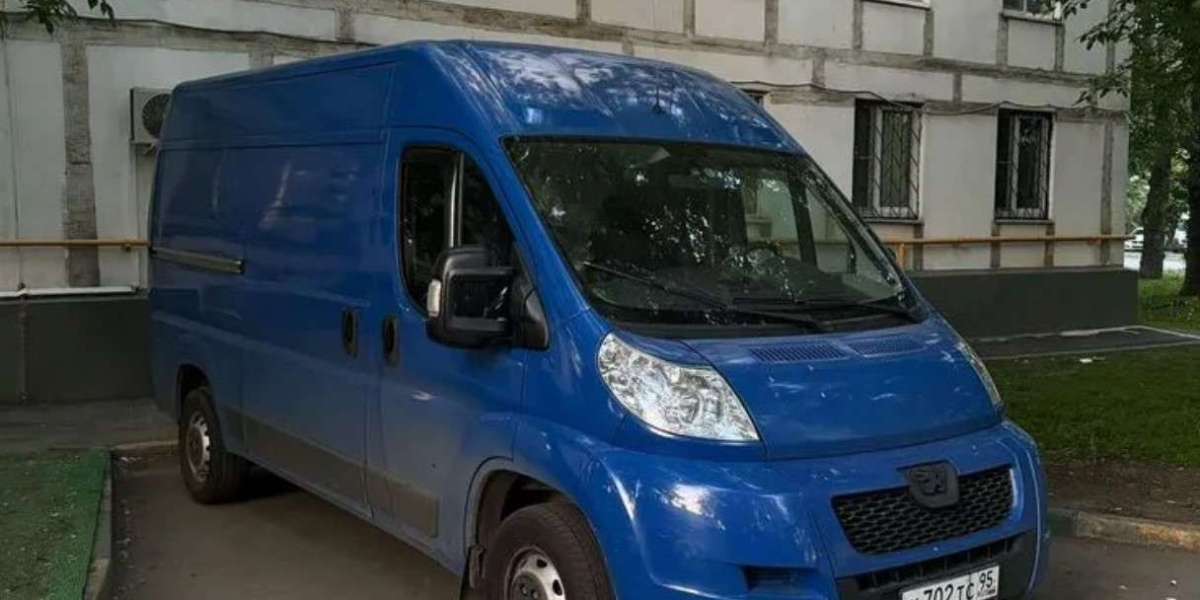 Мерседес V-класс с водителем Климовск: Премиум-комфорт рядом с вами