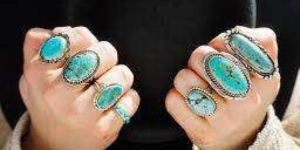 Turquoise Jewelry: Captivating Colors and Styles