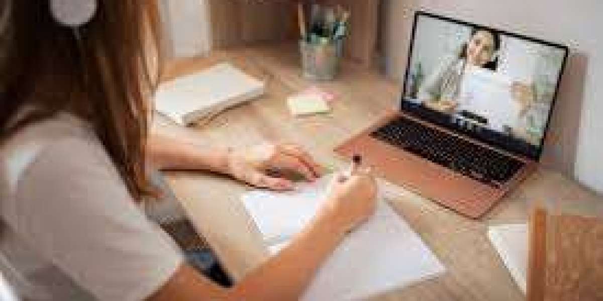 The Effect of Academic Assistance on Student Confidence and Self-Efficacy