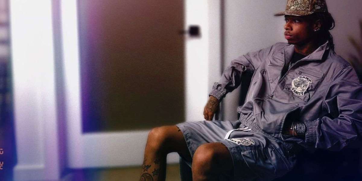 Redefining Streetwear: The Power of Saint Vanity Nylon and Saint Vanity Sweatpants