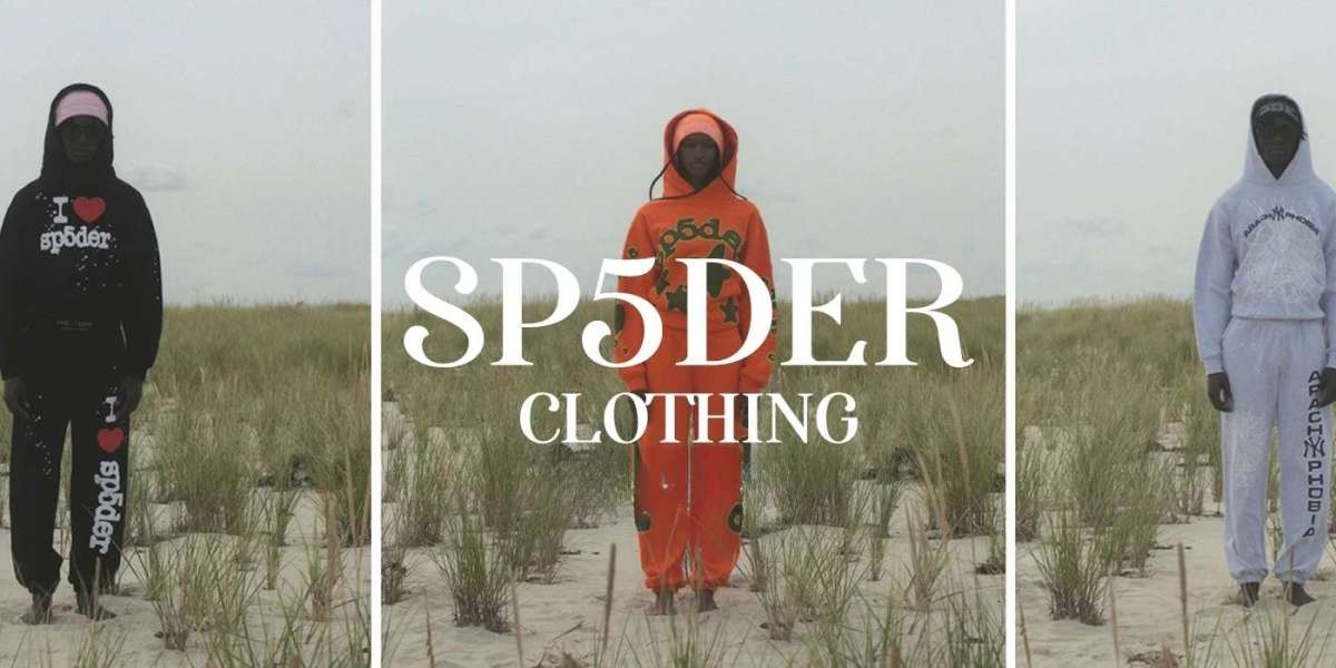 Sp5der Clothing and Sp5der Sweatshirt: Redefining Streetwear with Bold Style