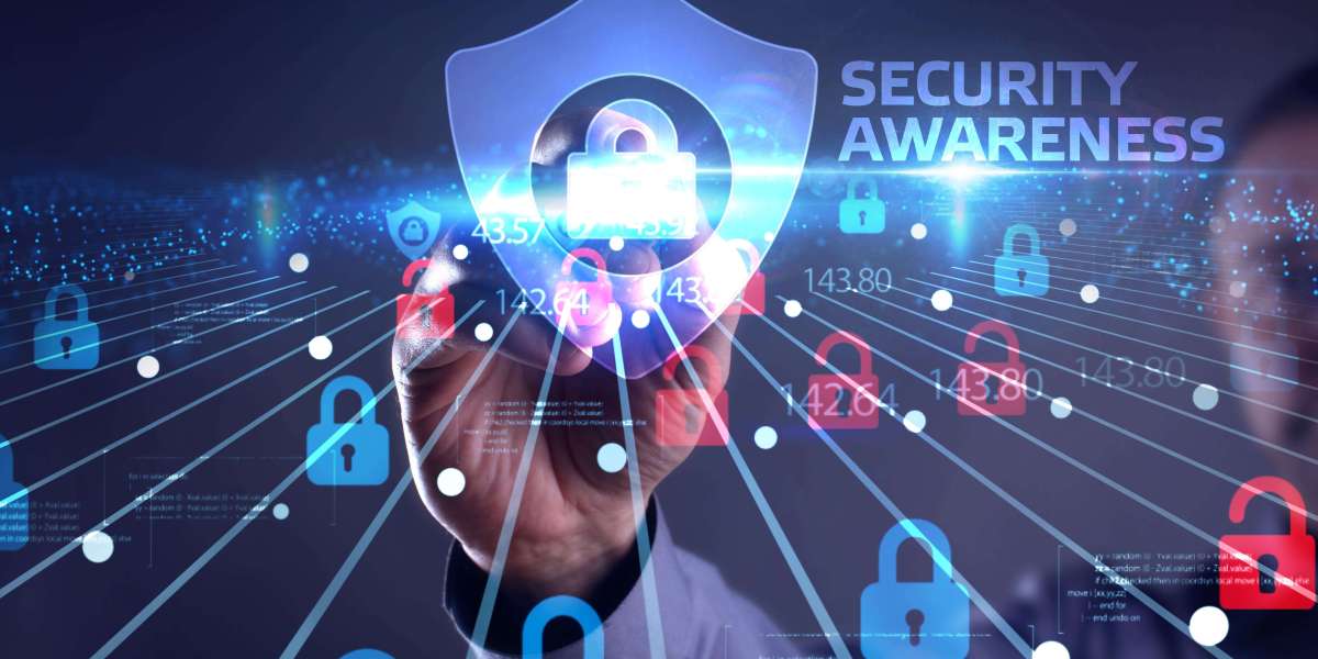 What Is Tailgating in Cybersecurity? Risks and Prevention