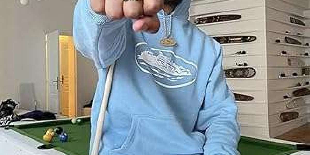 Shop Corteiz Hoodie  – Stylish Fits That Suit All Ages
