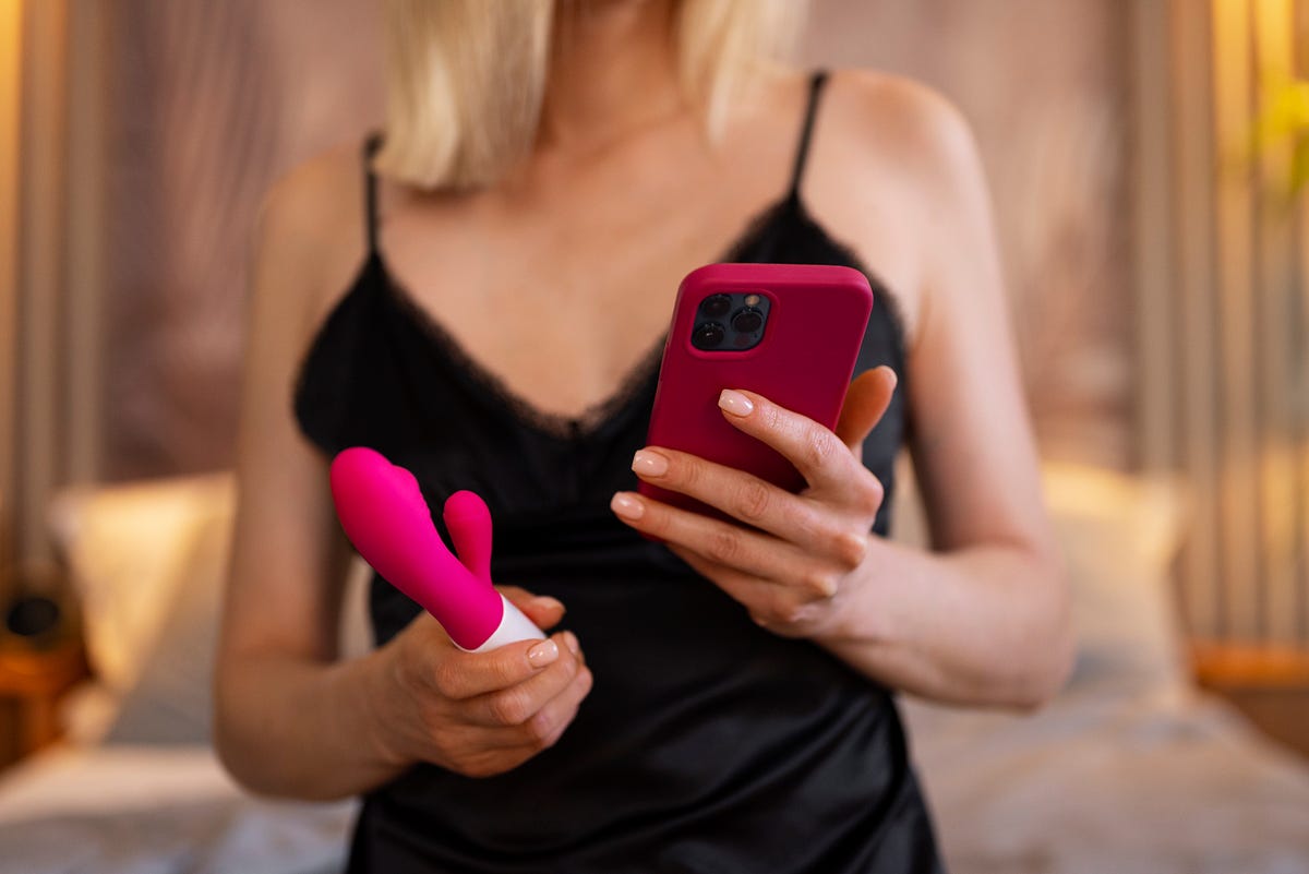 What to Look for When Shopping for Pleasure Products Online? | by Stxtemptation | Oct, 2025 | Medium