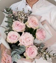 Last-Minute Gifting Made Simple with Next-Day Flower Delivery - Monu